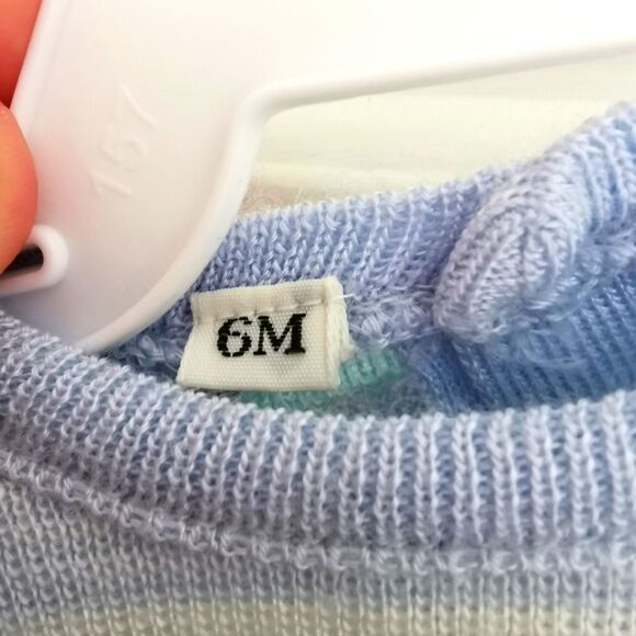 2/$30 Vintage thin knit jumpsuit size 6 m - Picture 3 of 5